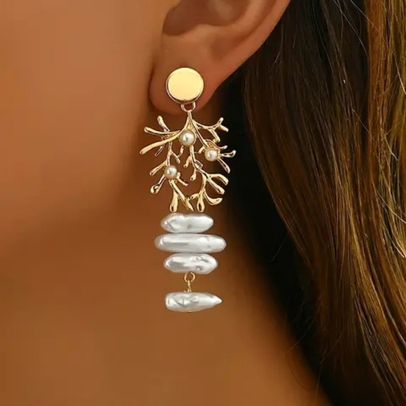Anthropologie Jewelry - Gold and Pearl Statement Earrings